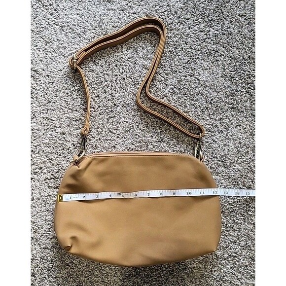 Joy Susan Shoulder Bag Purse 12"x9" Tan Soft Faux Suede, FloraL Lining - NWOT - Picture 3 of 10